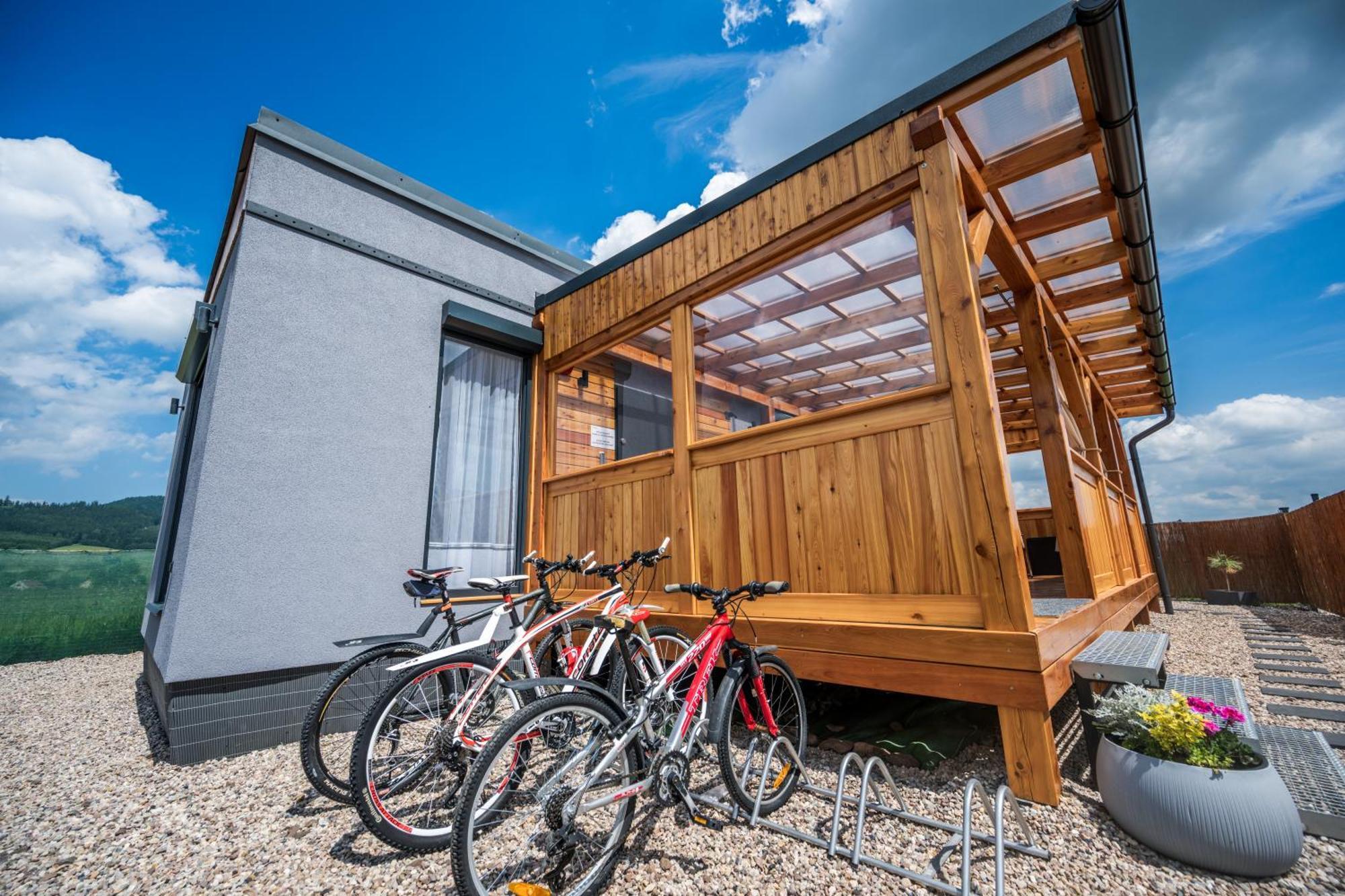Rajska Polana Domki Premium ,Na Odludziu Z Prywatna Balia Z Jacuzzi I Sauna ,Cisza,Rowery Elektryczne,Gory,Astroprzygoda,- Adrspach, Skalne Miasto, Zamek Ksiaz,Andrzejowka,Karpacz, Sniezka,Janskie Laznie,Pec Mieroszow 外观 照片