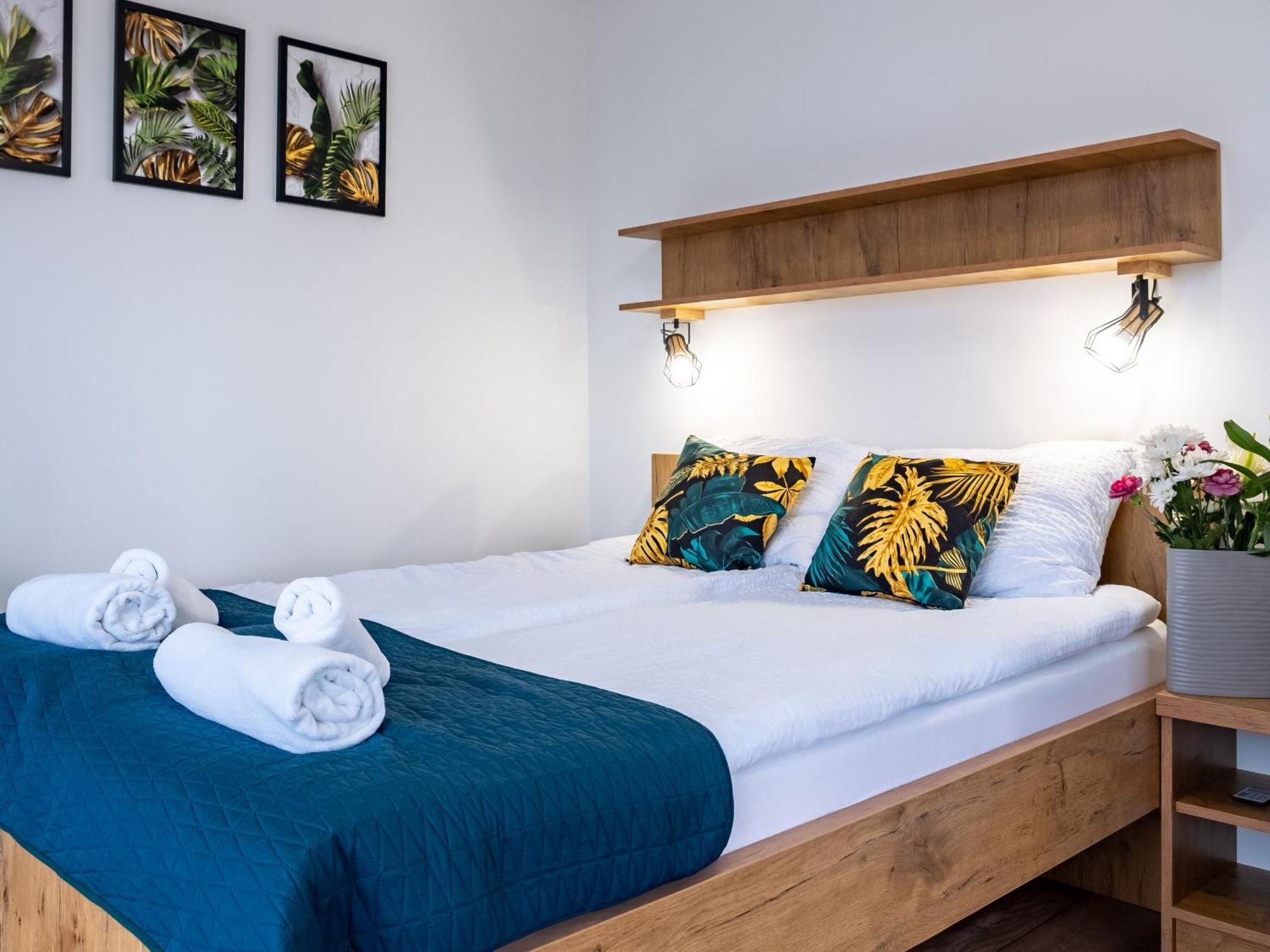 Rajska Polana Domki Premium ,Na Odludziu Z Prywatna Balia Z Jacuzzi I Sauna ,Cisza,Rowery Elektryczne,Gory,Astroprzygoda,- Adrspach, Skalne Miasto, Zamek Ksiaz,Andrzejowka,Karpacz, Sniezka,Janskie Laznie,Pec Mieroszow 外观 照片